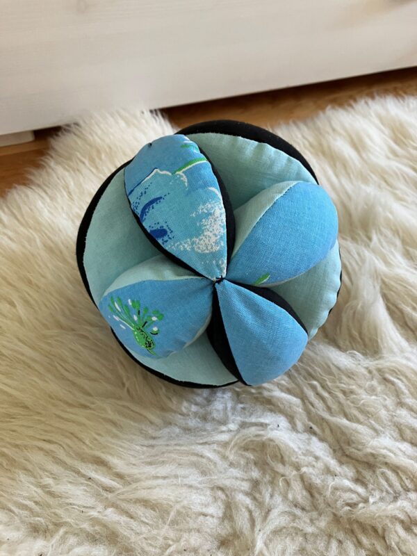 Sinine Montessori puslepall