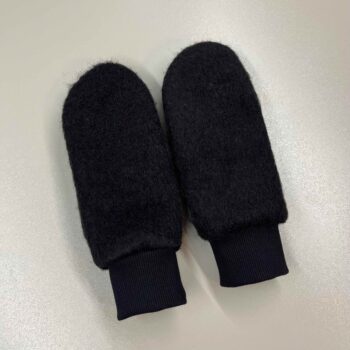 Meriinovillase voodriga villased käpikud
