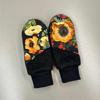 Meriinovillase voodriga villased käpikud Meriinovillase voodriga villased käpikud