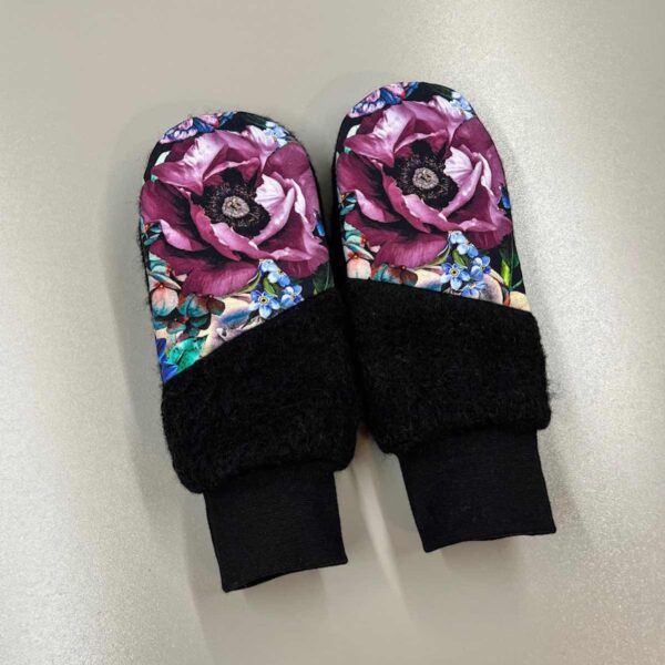 Meriinovillase voodriga villased käpikud