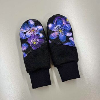 Meriinovillase voodriga villased käpikud