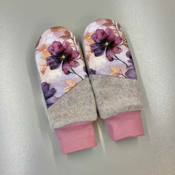 Meriinovillase voodriga villased käpikud