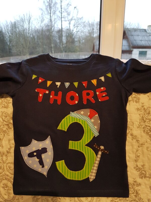 Individuaalse kujundusega laste särk