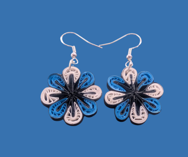 Sini-must-valged paberist kõrvarõngad