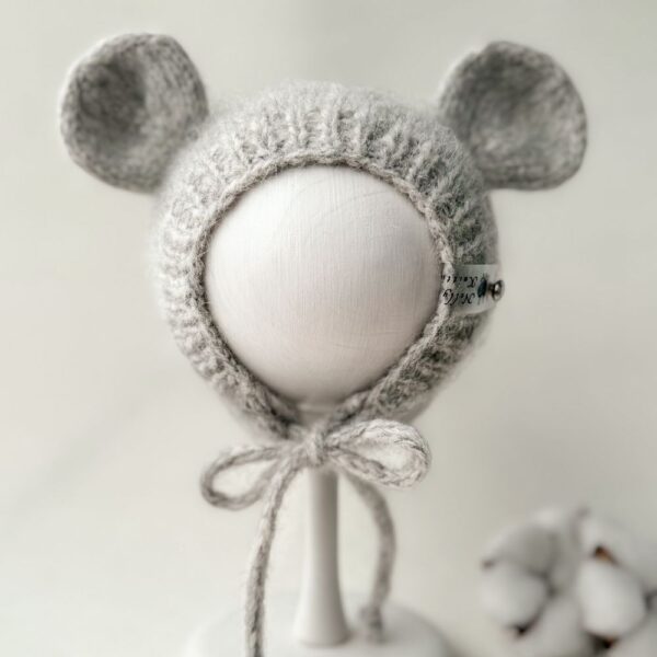 Kootud hiiremüts beebile