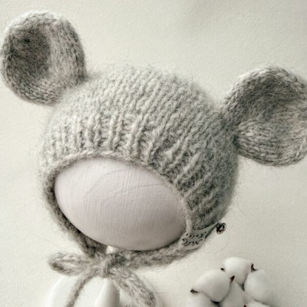 Kootud hiiremüts beebile